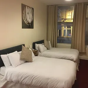 Hotel Ml **
